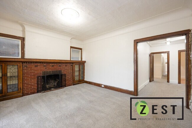 Foto del edificio - 4016 Hogarth St