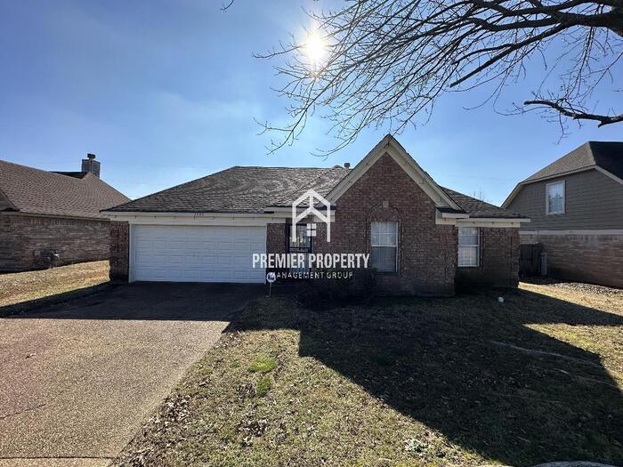 7707 Parkmont Dr Available Now! House Rental in Memphis, TN