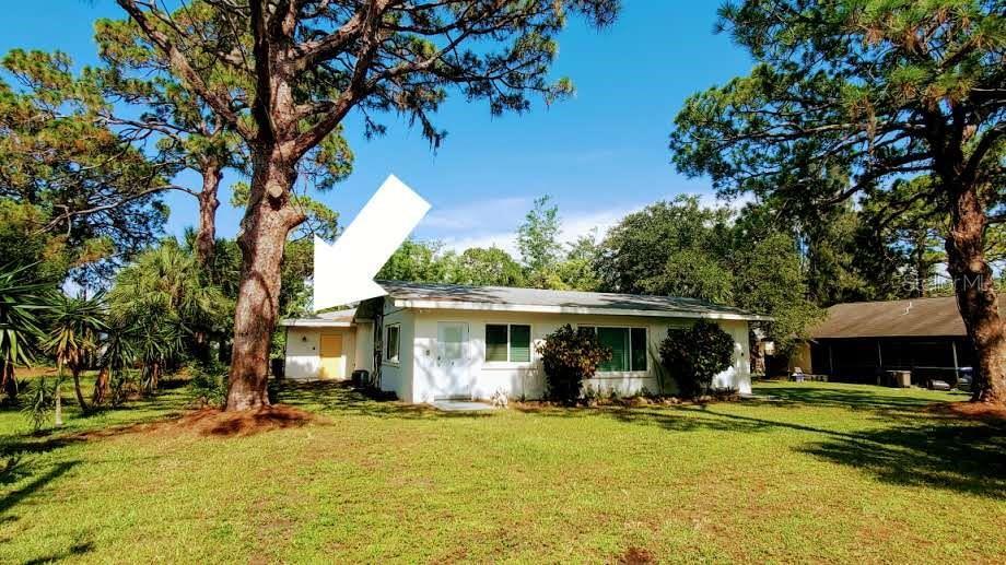 865 Palm Ave Unit A, Englewood, FL 34223 Room for Rent in Englewood