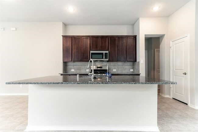 Building Photo - 20223 Rainflower Bay Ln