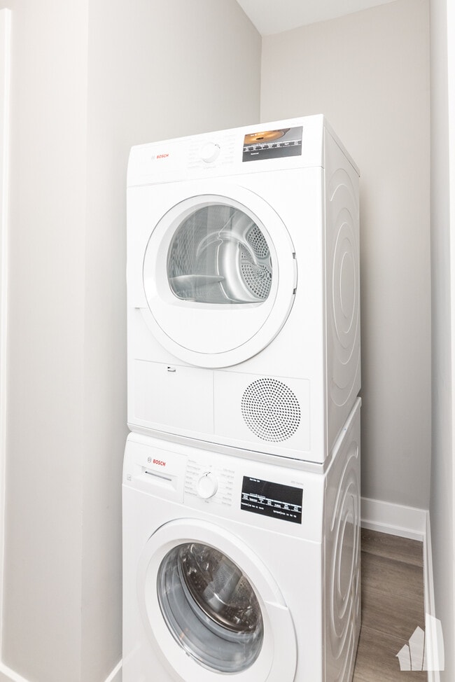 Foto del edificio - 3929 N Janssen Ave