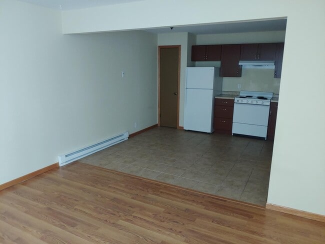 Foto del edificio - 4315 Kennedy Dr