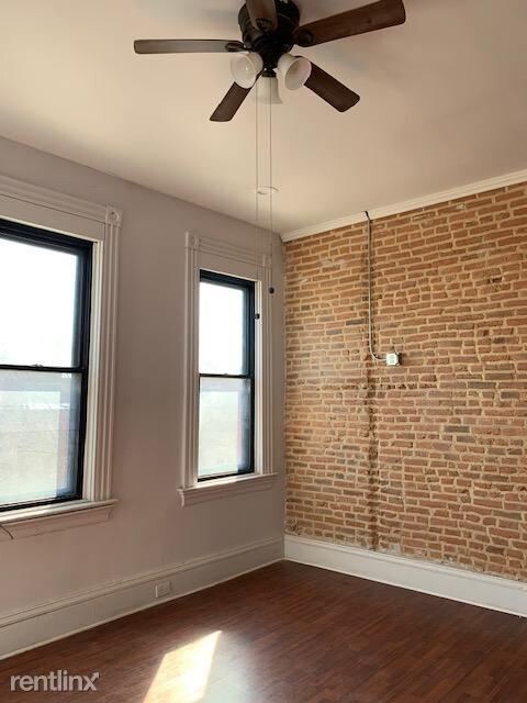 Building Photo - 2414 N Charles St