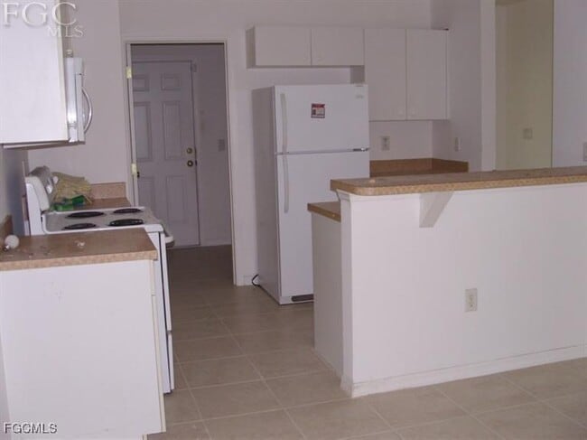 Foto del edificio - 551 Genoa Ave S