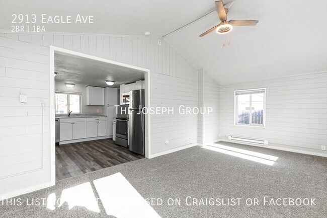 Building Photo - Beautifully remodeled 2 bed/1 bath in Brem...
