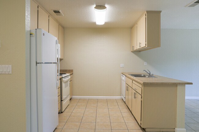 Foto del edificio - Creekview Homes