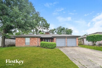 Building Photo - 13706 Oleoke Ln