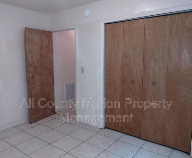 Building Photo - 2030 NW 14th St