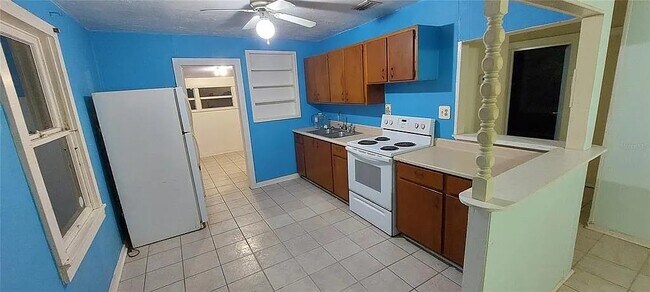 Foto del edificio - 1115 NW 22nd Ave