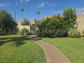 Building Photo - 4356 N 36th Pl