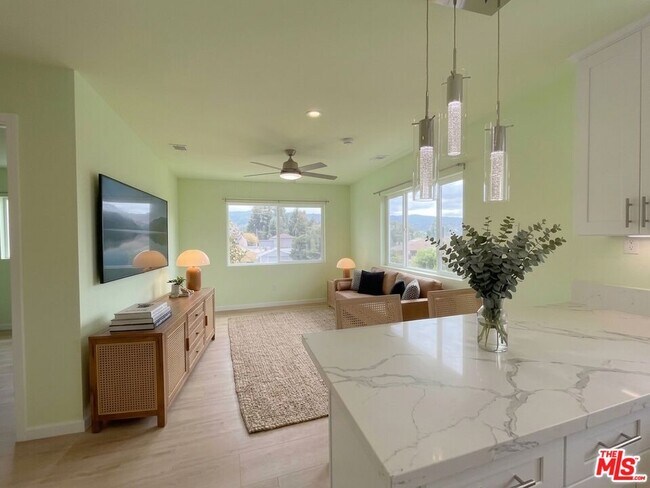 Foto del edificio - 3131 Jolley Dr