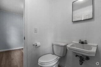 Building Photo - 1400 Brushey Grove Ave