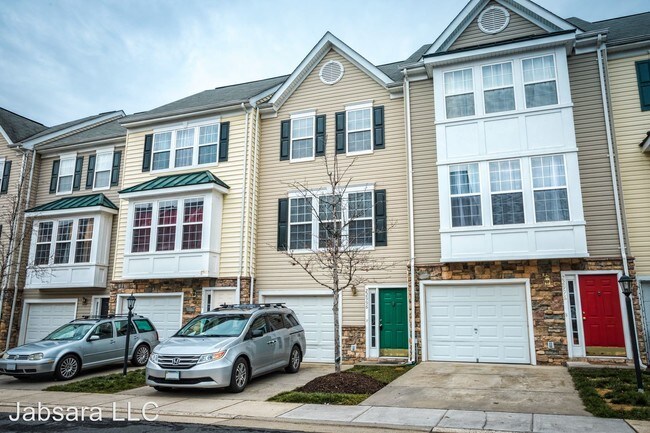 Building Photo - 22996 Fontwell Square