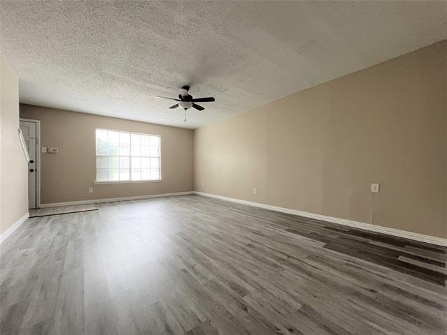 Foto del edificio - 3502 Parkridge Dr