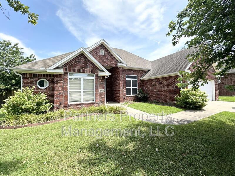 Foto principal - 3750 River Bend Dr