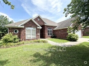Building Photo - 3750 River Bend Dr