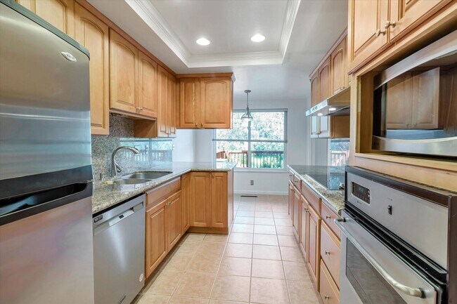 Foto del edificio - 20631 Oak Creek Ln