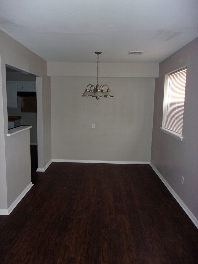 Building Photo - 333 W Campbell Dr
