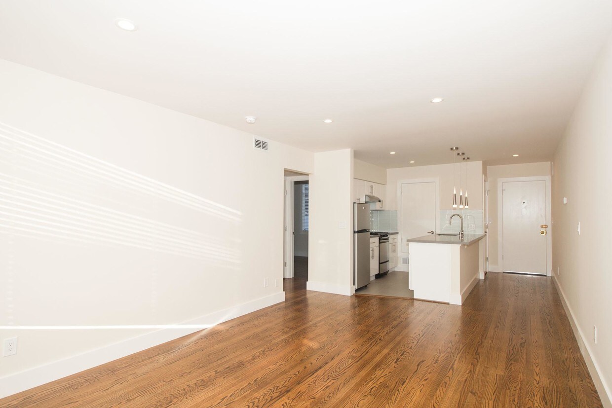 Foto principal - 2 bedroom in San Francisco CA 94114