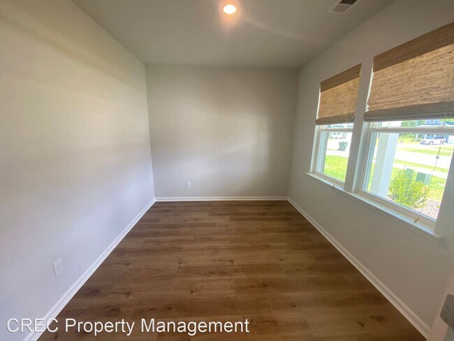 Foto del edificio - 4 br, 2.5 bath House - 321 Firewheel Court
