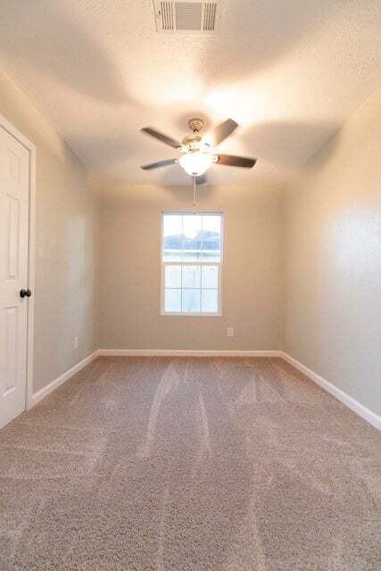 Building Photo - 512 Vernon St