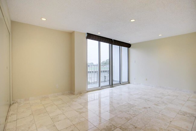 Foto del edificio - 3614 Montrose Blvd