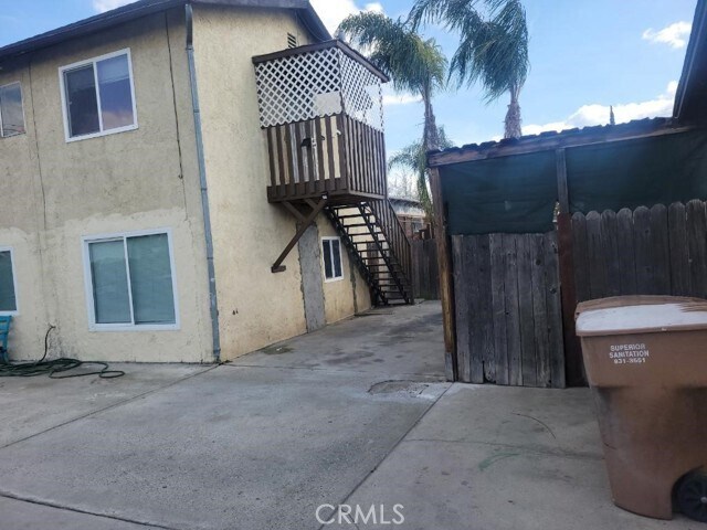 Building Photo - 731 Oswell St