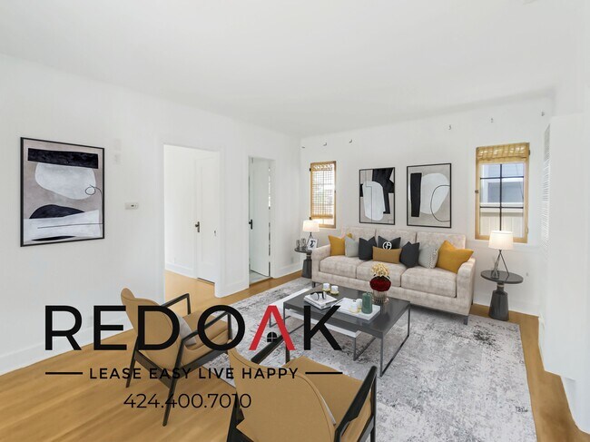 Building Photo - Bright And Spacious One Bedroom with Stain...
