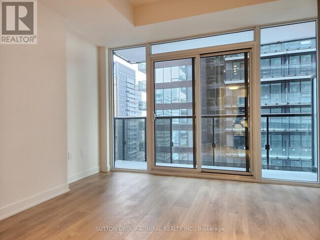 Building Photo - 127 Broadway Ave