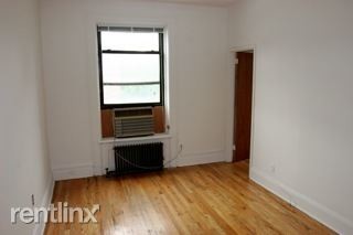 Primary Photo - 371 W 52nd St