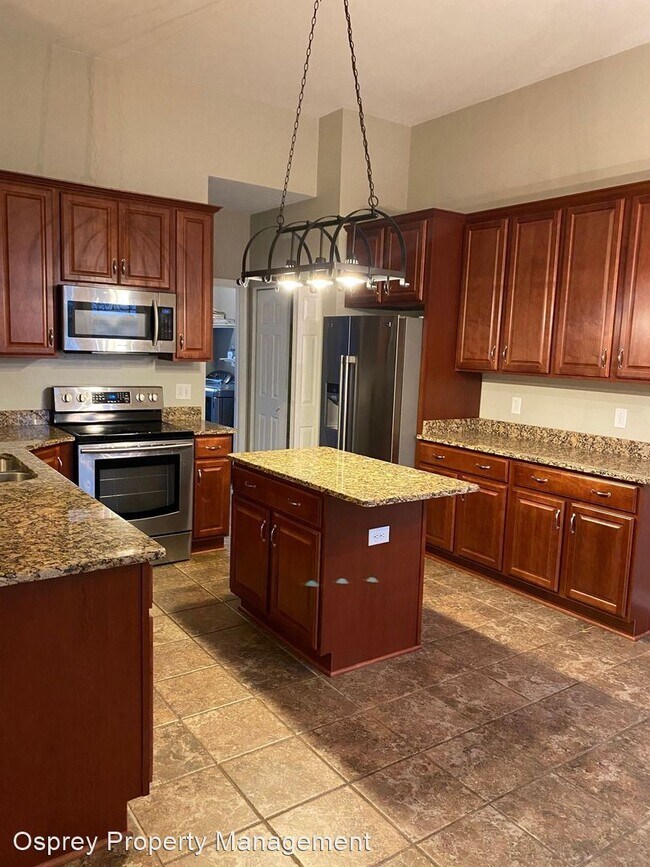 Building Photo - 4 br, 2.5 bath House - 2504 New Kent Street
