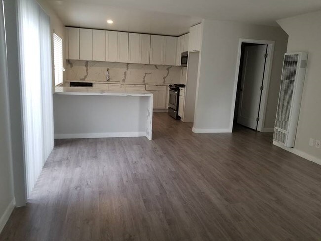 Foto del edificio - 2559 W 235th St