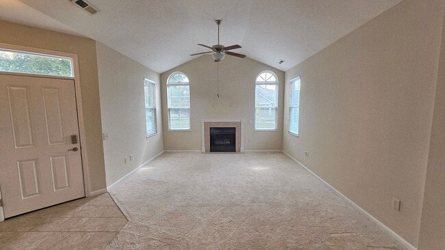 Building Photo - Bridgewater Two bedroom Condo Available!