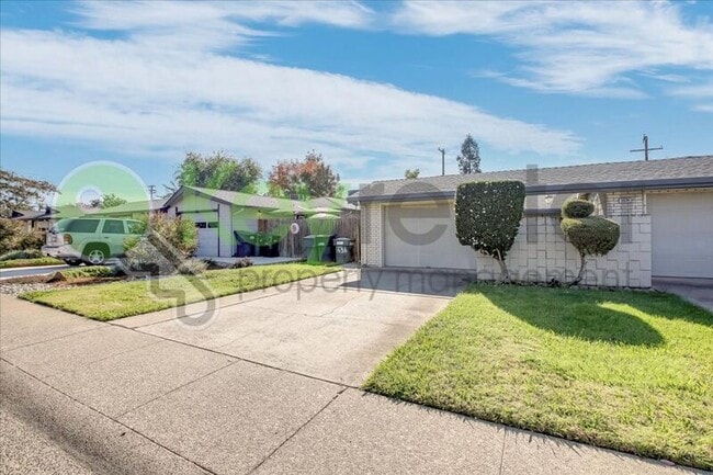 Foto del edificio - 5636 Clark Ave