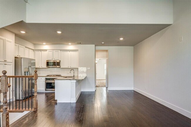 Building Photo - 2434 Magalia Ln