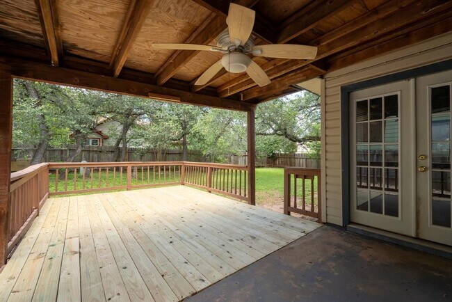 Foto del edificio - 6300 Evangeline Trail