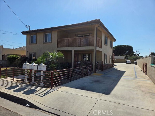 Foto del edificio - 21827 Hawaiian Ave