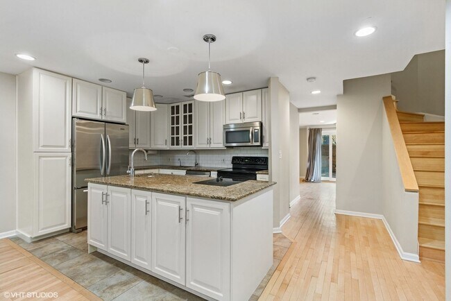 Foto del edificio - 1340 N La Salle Dr