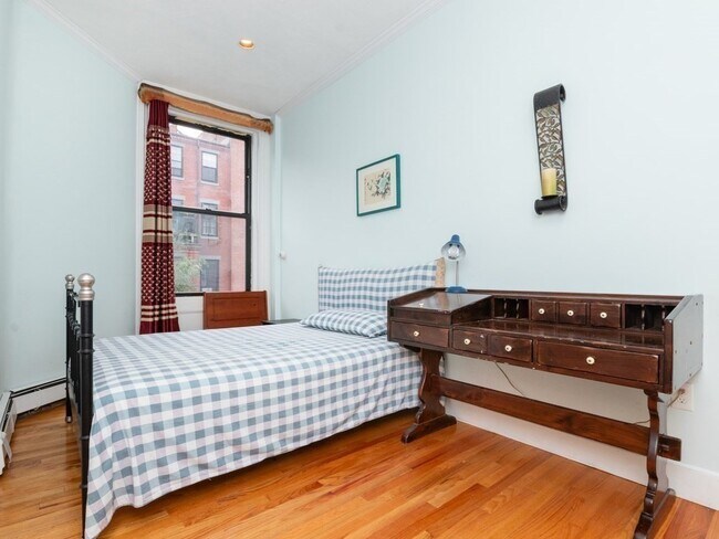 Foto del edificio - 275 Beacon St