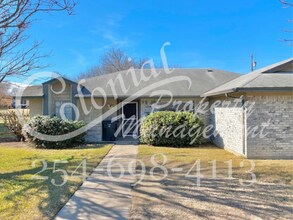 Building Photo - 3001 Paintrock Dr