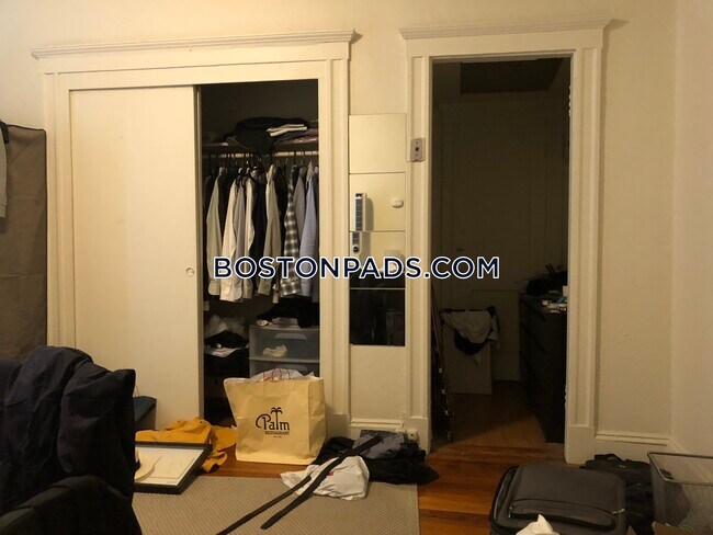 Foto del edificio - 1163 Boylston St
