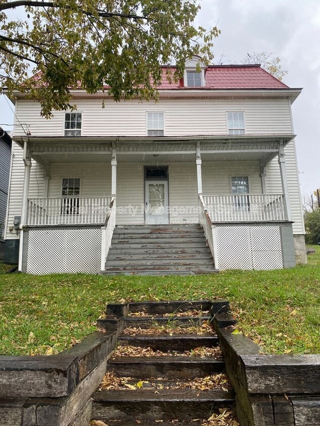 Photo - 817 Grayson Ave