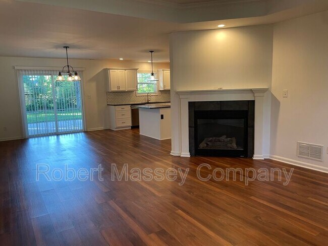 Foto del edificio - 8505 Saurel Dr