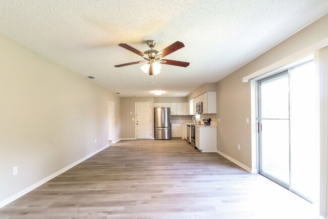 Foto del edificio - 143 Jenny Way