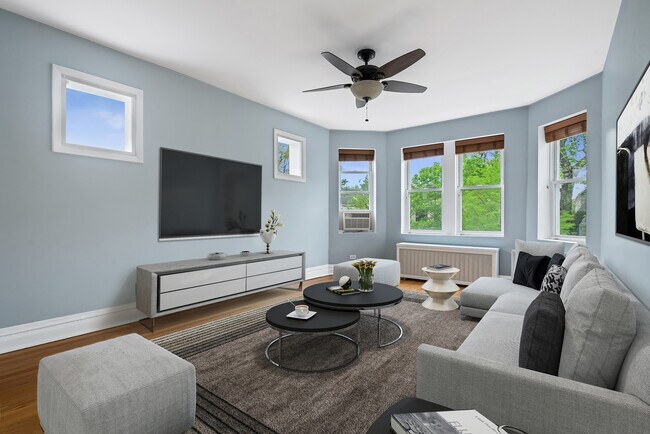 Foto del edificio - 2839 N Sawyer Ave