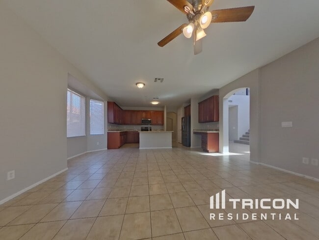 Foto del edificio - 25777 W Miami St
