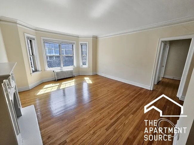 Building Photo - 936 Judson Ave