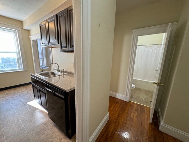 Foto del edificio - 156 Kelton St