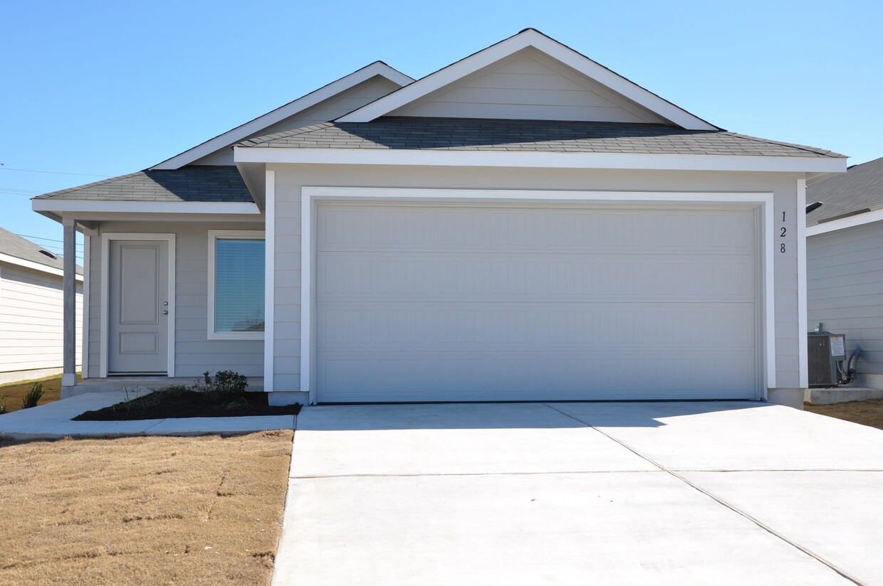 Foto principal - 4 Bedroom 2 Bath Brand New Home in Jarrell