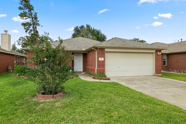 Foto del edificio - 3211 Falcon Trail Dr